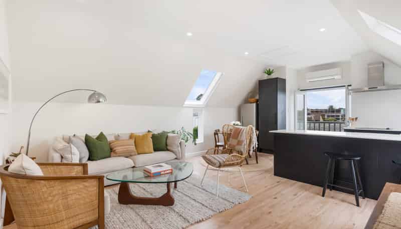 7/38 Kitchener Road, Milford