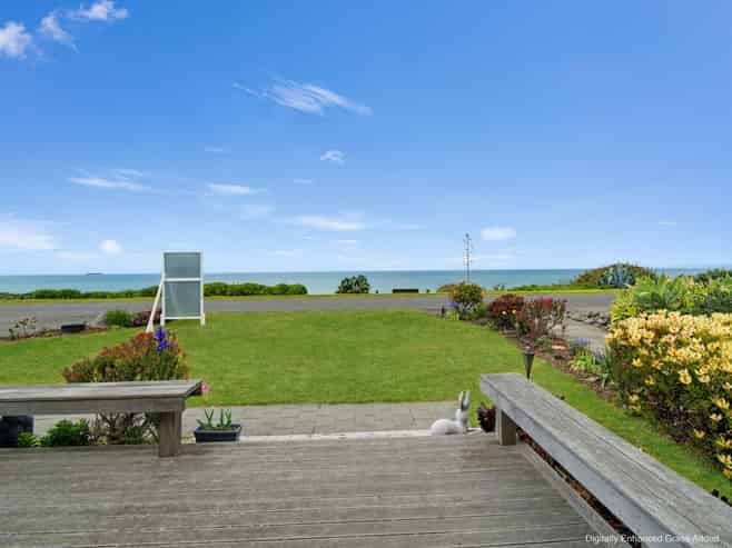202 Whirinaki Road, Bay View