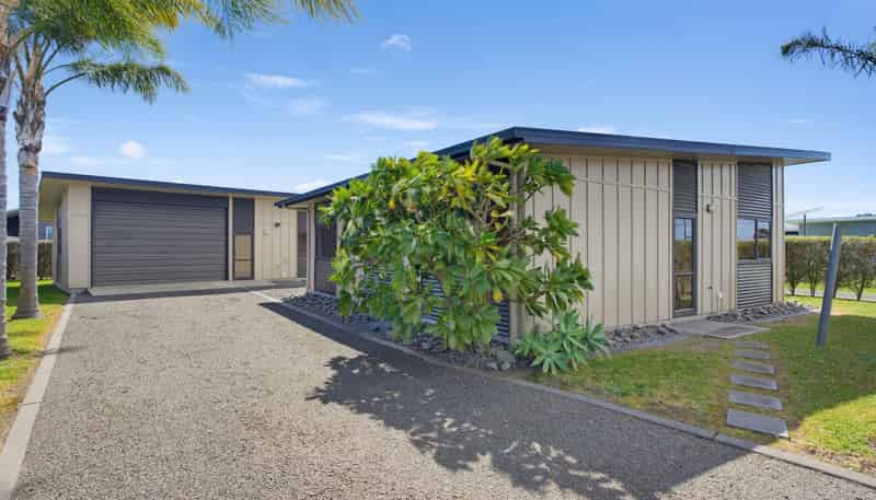 103 Ngaio Drive, Matarangi