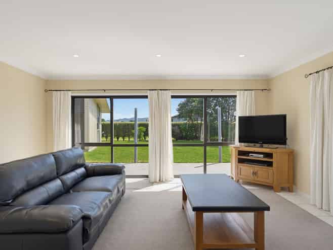 103 Ngaio Drive, Matarangi