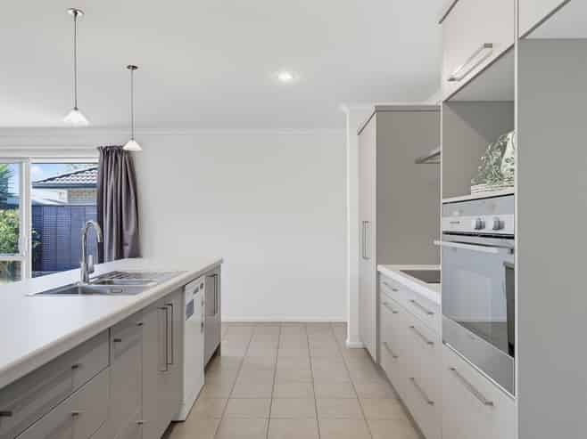 14B Cresta Drive, Katikati
