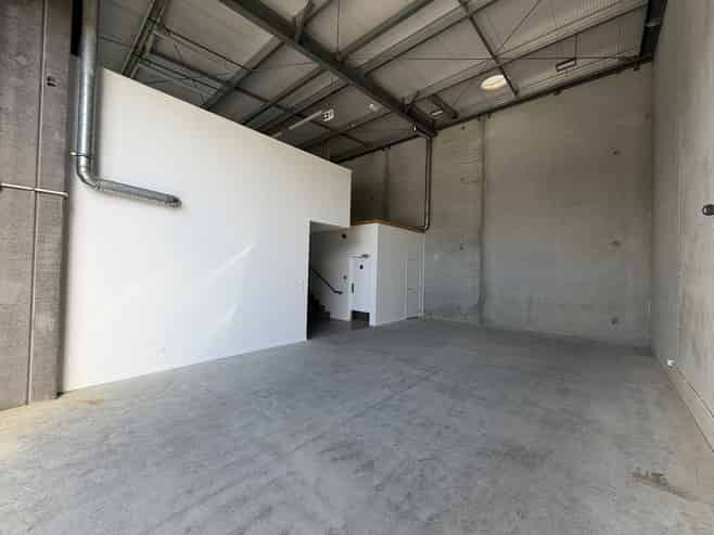 Price Reduced - High Spec Unit Papamoa