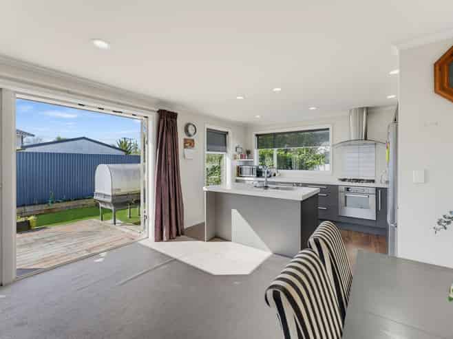 2 Redwood Street, Temuka