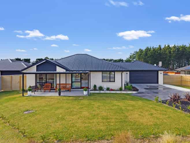 61 Hilton Drive, Amberley