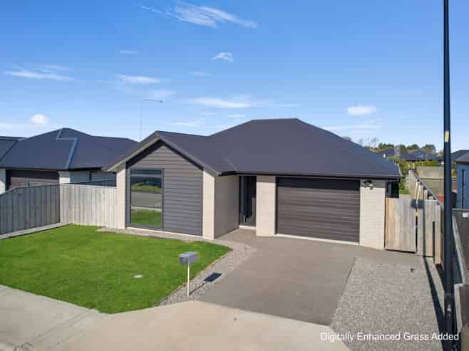 13 Quinn Crescent, Ravenswood