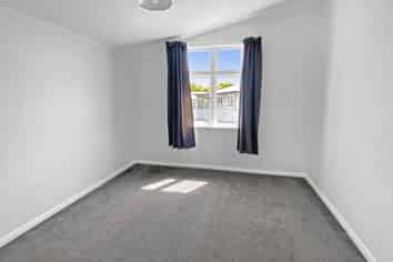 2/6 Roosevelt Street, Levin