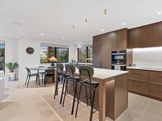 25 Johnstone Street, Point Chevalier