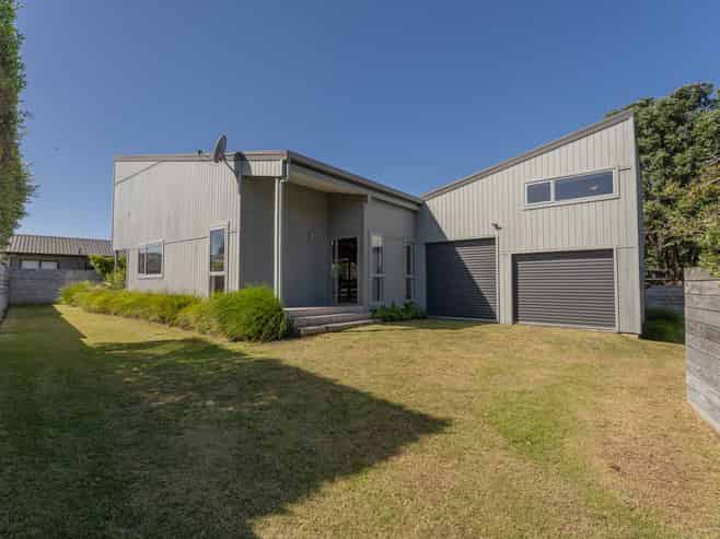 17 Beaumont Green, Pauanui