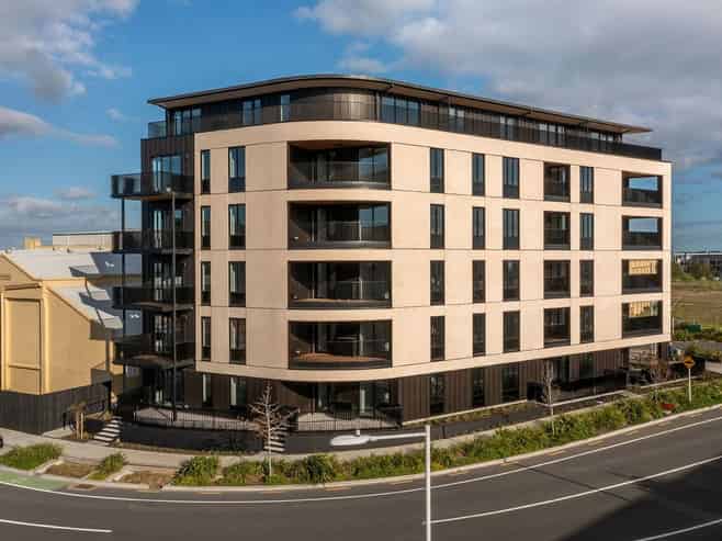 301/2 Launch Road, Hobsonville