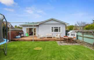 80 Lord Rutherford Road North, Brightwater