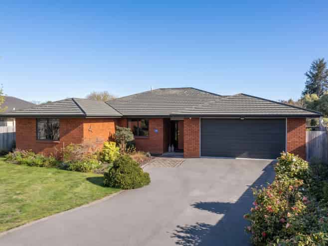 10 Hope Drive, Witherlea