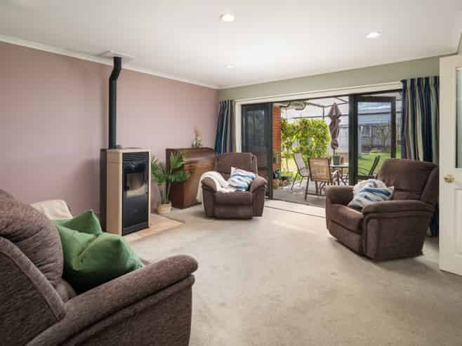 10 Hope Drive, Witherlea