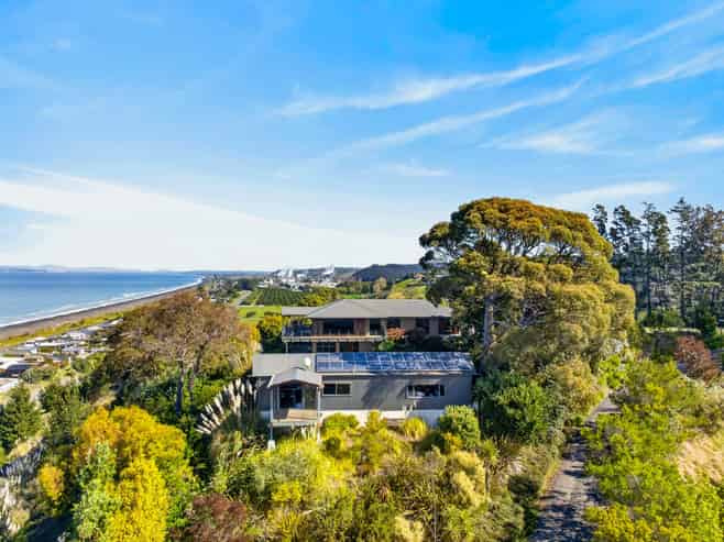 1317 State Highway 2, Bay View