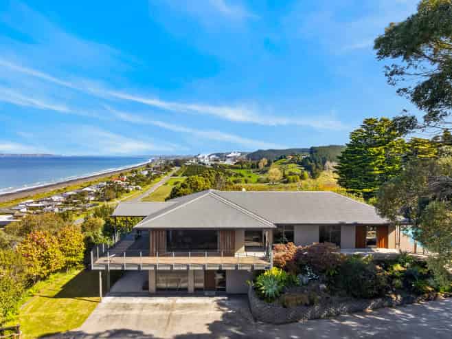 1317 State Highway 2, Bay View