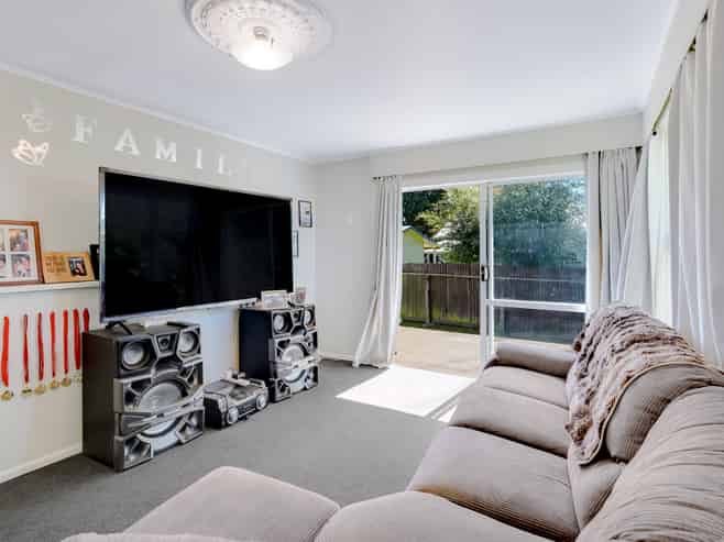 29 Masefield Drive, Enderley
