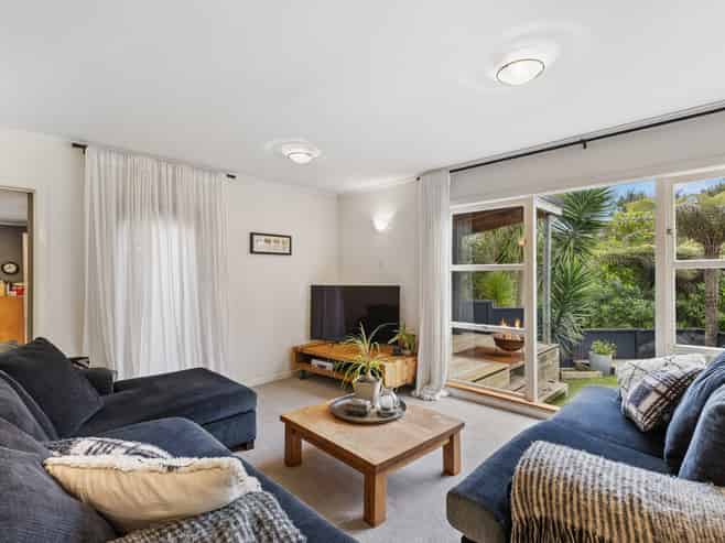 98 Verran Road, Birkdale
