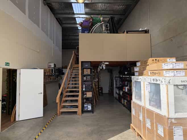 174sqm Albany industrial unit