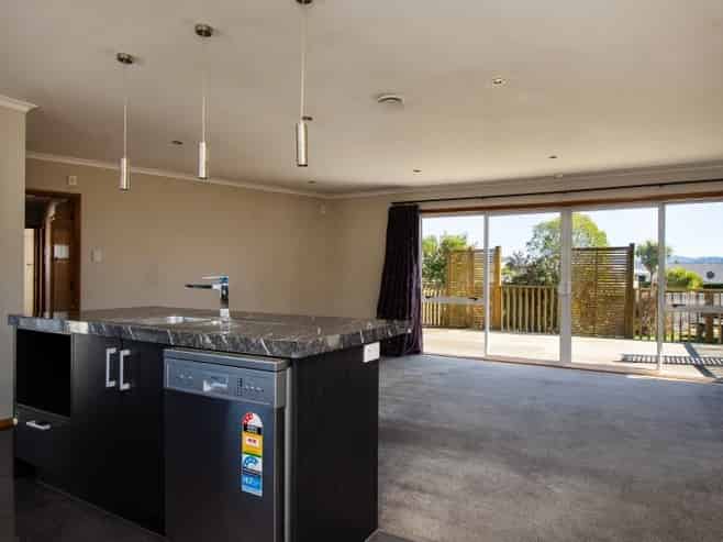 10 Corry Cresent, Witherlea