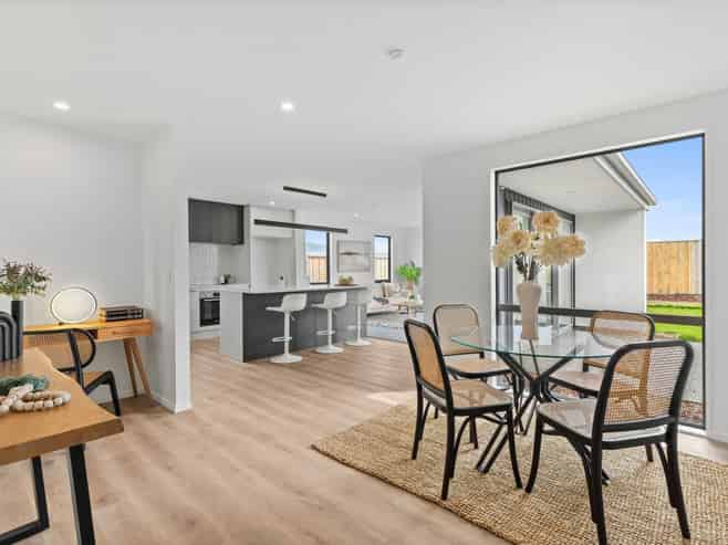14 Harlequin Drive, Rolleston