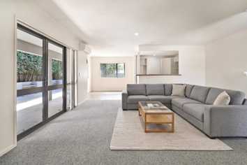 703A Whitehead Road, Saint Leonards