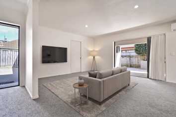 703A Whitehead Road, Saint Leonards
