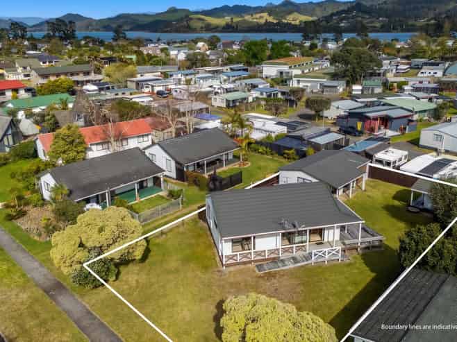 62 Vista Paku, Pauanui