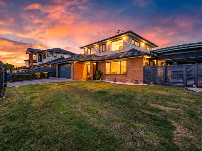 47 Peninsula Road, Mangere