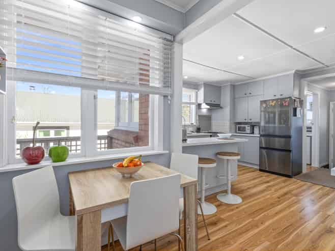 33a Bassett Road, Johnsonville