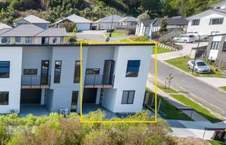 2 Equine Way, Brookfield