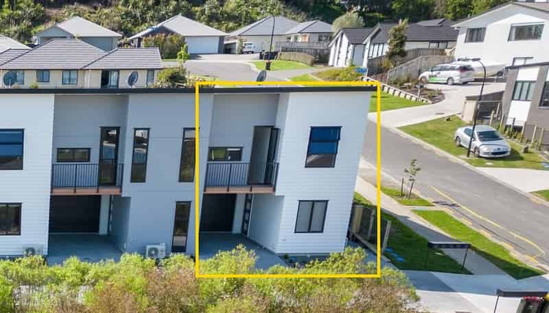 2 Equine Way, Brookfield