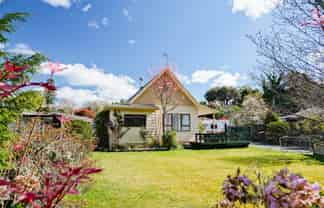 6 Westbrook Place, Pomare