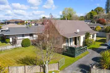 6 Westbrook Place, Pomare