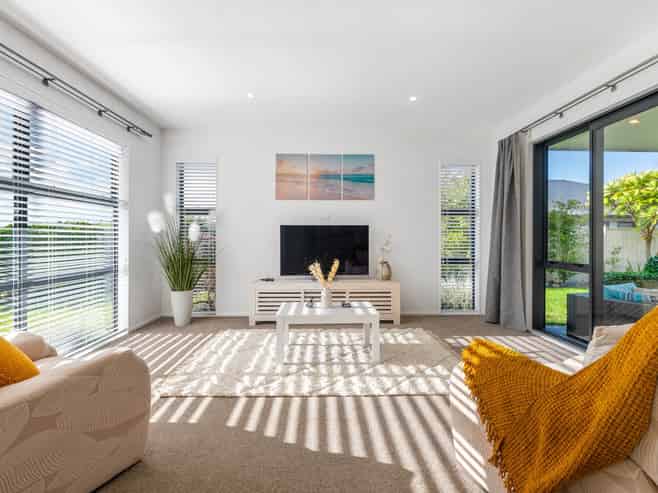 5 Karo Road, Beachlands
