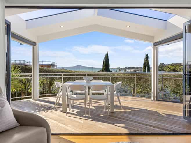 3 Endymion Place, Half Moon Bay