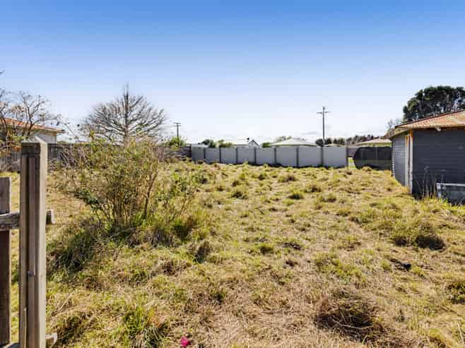 16 Iredale Road, Hawera