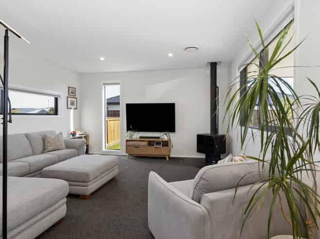 32 Wai Iti Avenue, Redwoodtown