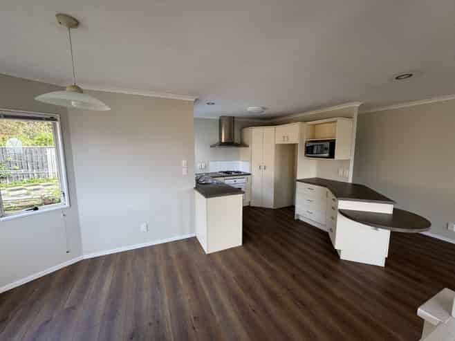 23 Jaunpur Crescent, Broadmeadows
