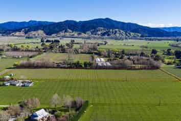 152 Murrays Road, Spring Creek