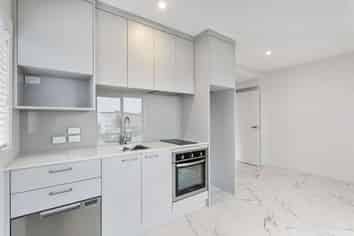 7 Alexia Place, Flat Bush