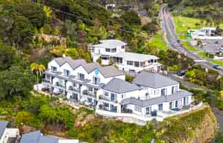 Blue Pacific Apartments - Management Business with On-Site Apartment Included