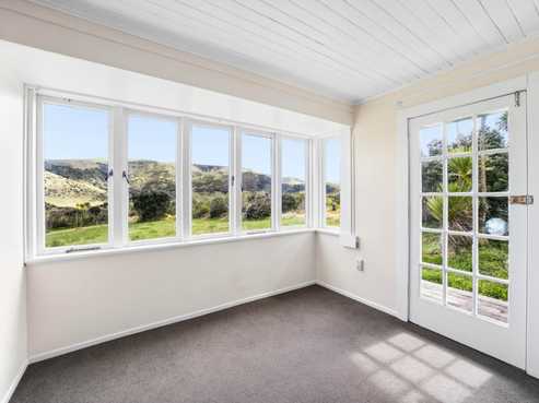 158 Bethells Road, Bethells Beach
