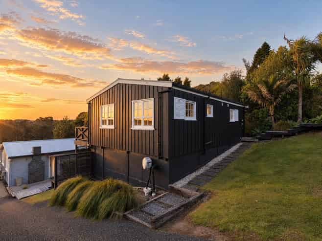 70 Burrell Road, Oneroa