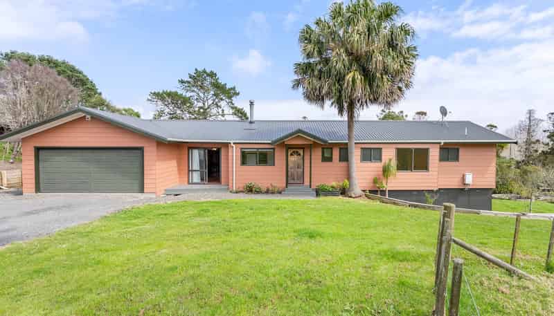 1830 East Coast Road, Stillwater