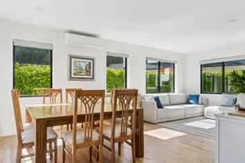 110 Silverstream Road, Crofton Downs