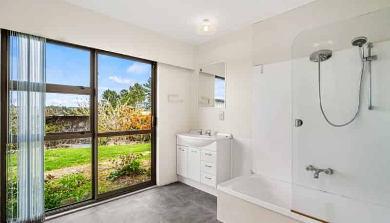 20 McLaren Falls Road, Lower Kaimai