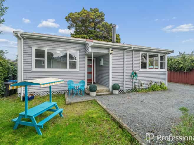 8A Mangaroa Hill Road, Clouston Park