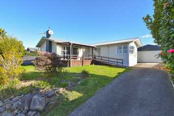 78 Alison Street, Mangakakahi