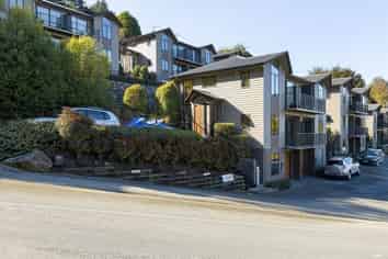 12/8 McKerrow Place, Sunshine Bay