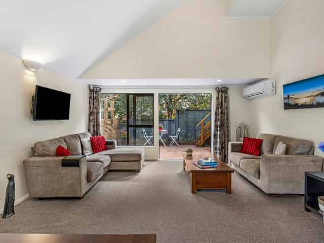 1/18 Macpherson Street, Meadowbank