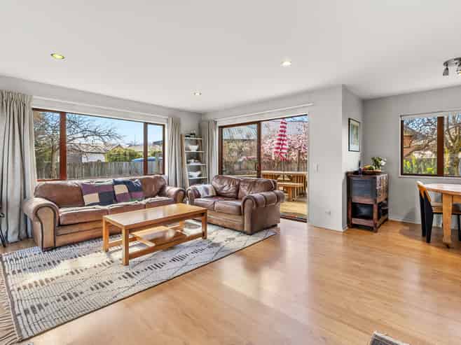 14 Ragan Lane, Wanaka